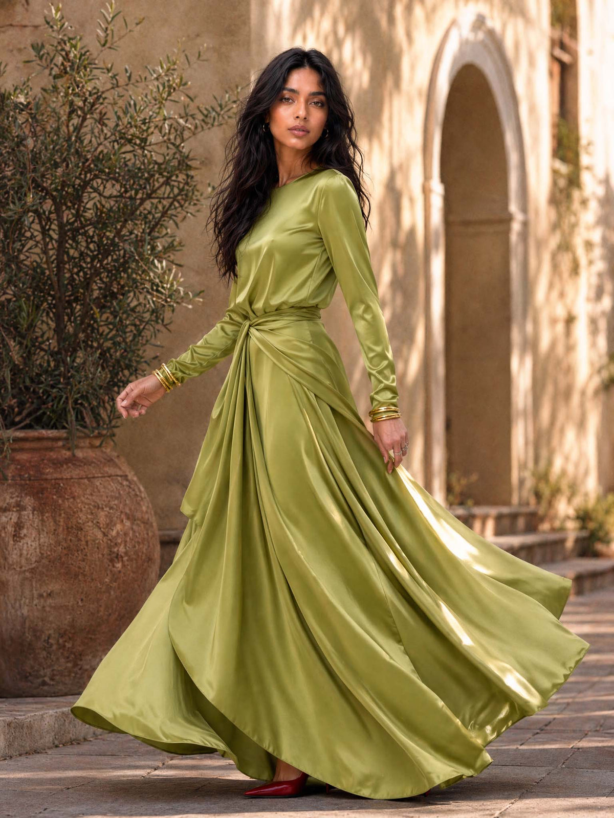 Adela™ | Elegante Vestido Maxi de Satén Drapeado