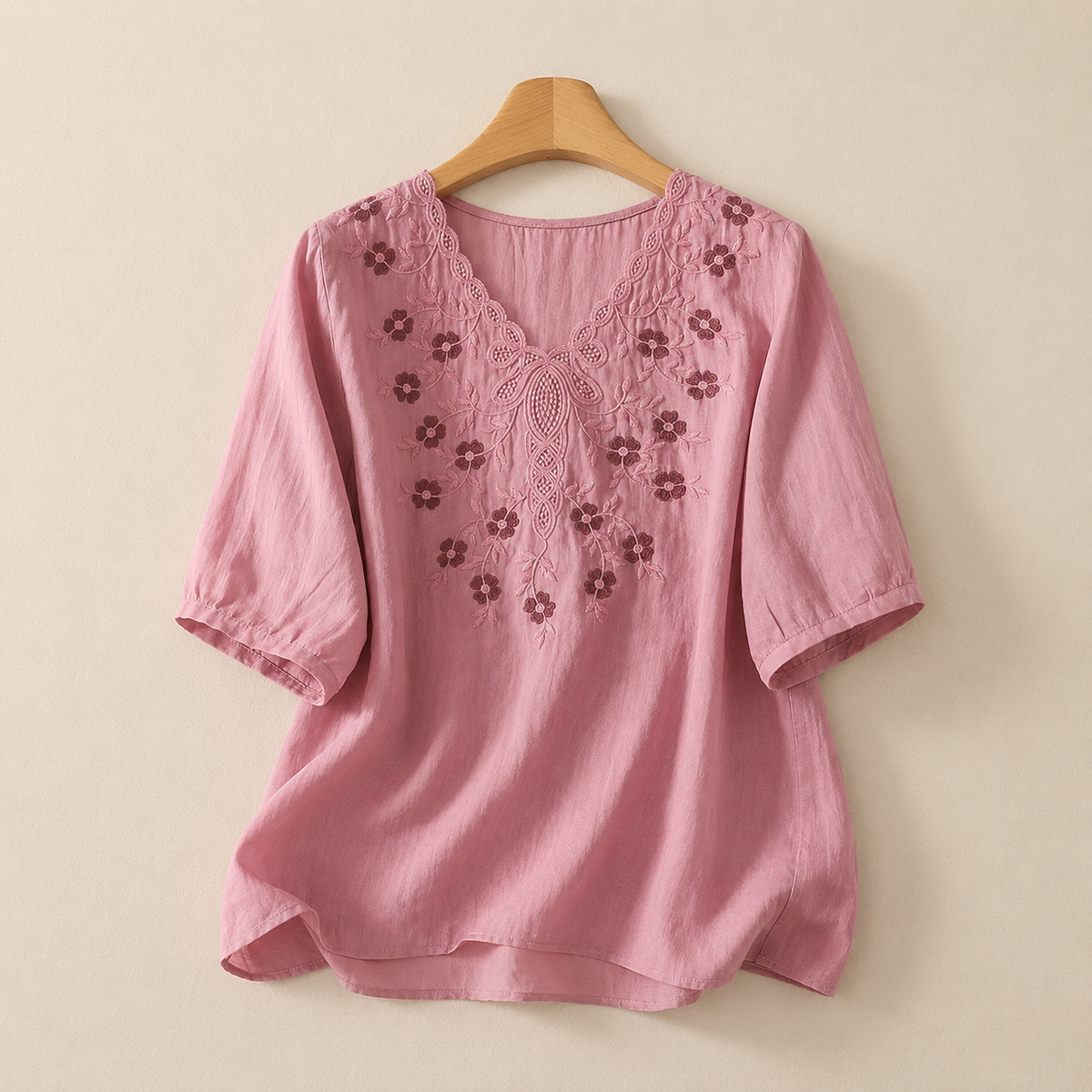Blusa de Algodón y Lino Bordada Clara